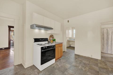 1728 Napa St, Vallejo, CA 94590 photo 14