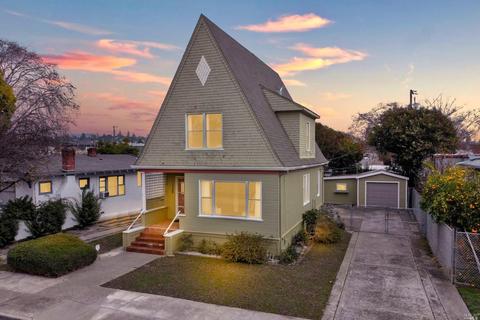 1728 Napa St, Vallejo, CA 94590 photo 1