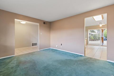 412 Turner Dr, Benicia, CA 94510 photo 4