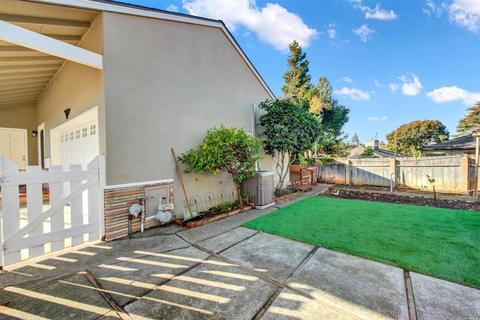 1416 Carl Ave, Vallejo, CA 94590 photo 71