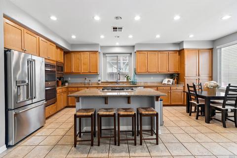 876 Rose Dr, Benicia, CA 94510 photo 13