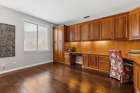 876 Rose Dr, Benicia, CA 94510 photo 24