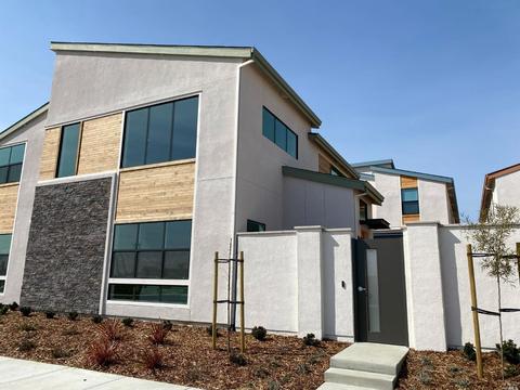 2375 Waterside Dr, Fairfield, CA 94533 photo 1