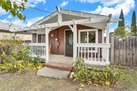 4225 Valley Ave, Martinez, CA 94553 photo 1