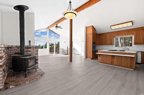 24560 Ridge Rd, Willits, CA 95490 photo 4