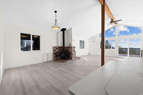 24560 Ridge Rd, Willits, CA 95490 photo 1
