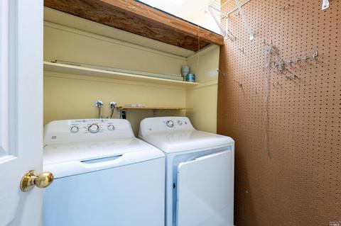 24560 Ridge Rd, Willits, CA 95490 photo 10