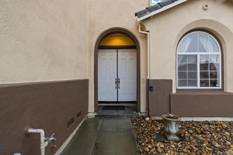 3544 Calm Breeze Ct, Vallejo, CA 94591 photo 2