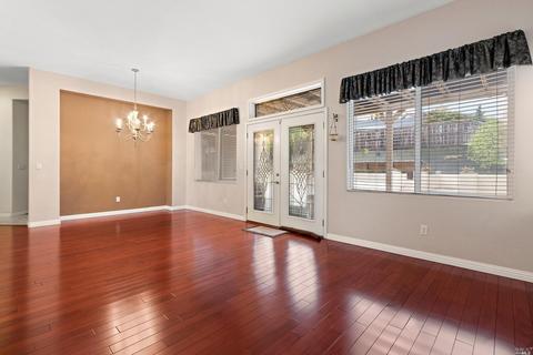 3544 Calm Breeze Ct, Vallejo, CA 94591 photo 8