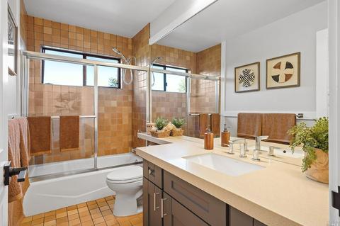 7 Herbing Ln, Kentfield, CA 94904 photo 24