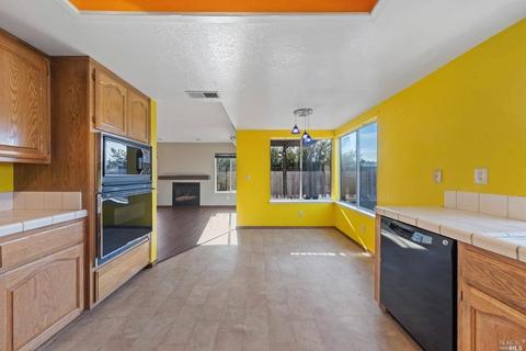 241 Weathermark Ct, Vallejo, CA 94591 photo 14