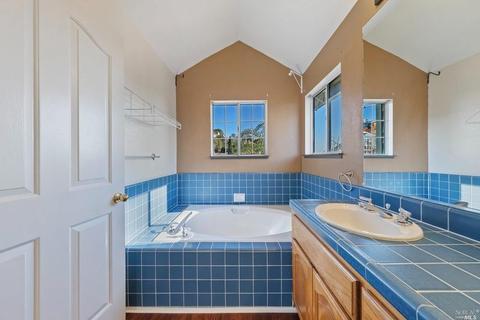 241 Weathermark Ct, Vallejo, CA 94591 photo 30