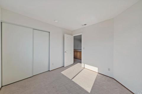 241 Weathermark Ct, Vallejo, CA 94591 photo 25