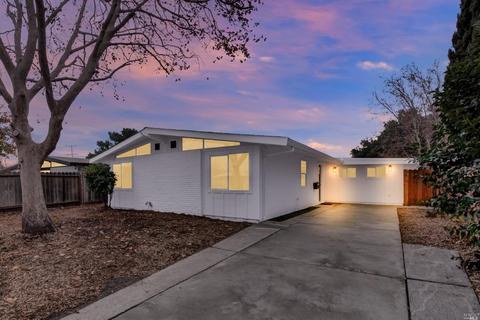 1543 Minnesota St, Fairfield, CA 94533 photo 2