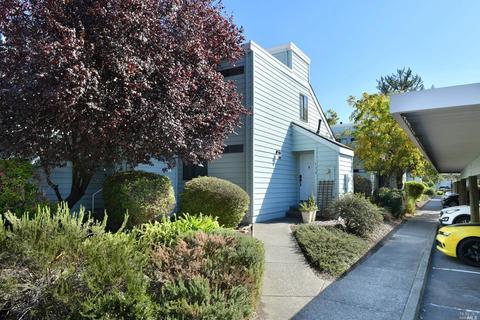 176 Courtyards E, Windsor, CA 95492 photo 1