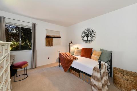 176 Courtyards E, Windsor, CA 95492 photo 8