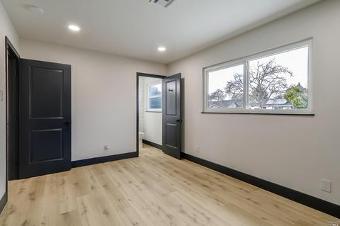 137 Ebbetts Pass Rd, Vallejo, CA 94589 photo 25