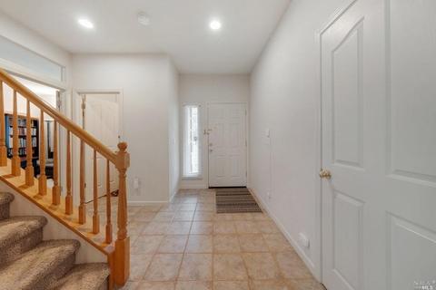 6924 Mortara Ct, Vallejo, CA 94591 photo 5