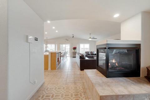 6924 Mortara Ct, Vallejo, CA 94591 photo 12