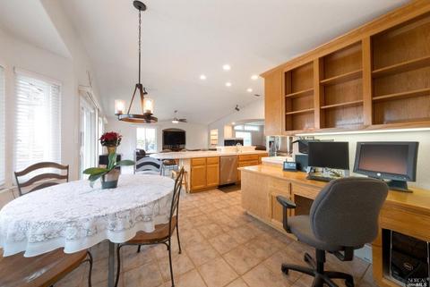 6924 Mortara Ct, Vallejo, CA 94591 photo 19