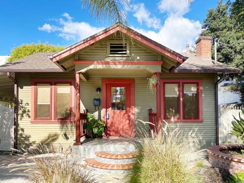461 Prescott St, Pasadena, CA 91104 photo 1