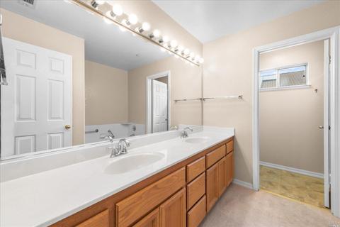 1040 Sterling St, Vallejo, CA 94591 photo 16