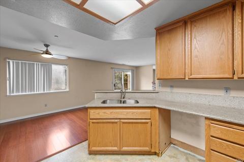 1040 Sterling St, Vallejo, CA 94591 photo 9