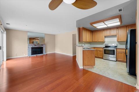 1040 Sterling St, Vallejo, CA 94591 photo 12