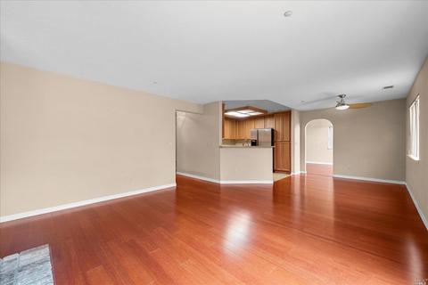 1040 Sterling St, Vallejo, CA 94591 photo 7