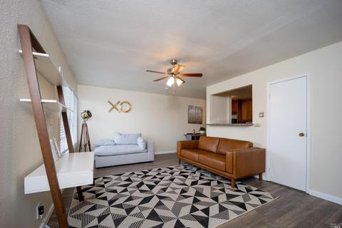 1725 Severus Dr, Vallejo, CA 94589 photo 3