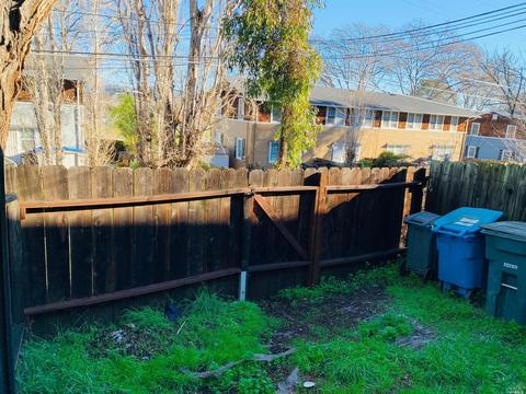 146 Calhoun St, Vallejo, CA 94590 photo 27