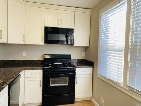 146 Calhoun St, Vallejo, CA 94590 photo 6
