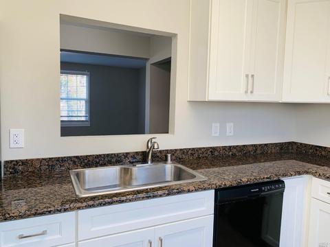 146 Calhoun St, Vallejo, CA 94590 photo 4