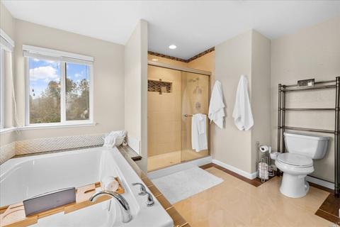 910 Cape Cod Ct, Napa, CA 94558 photo 27