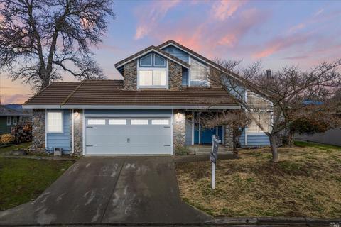 910 Cape Cod Ct, Napa, CA 94558 photo 2