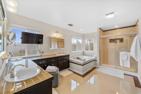 910 Cape Cod Ct, Napa, CA 94558 photo 25