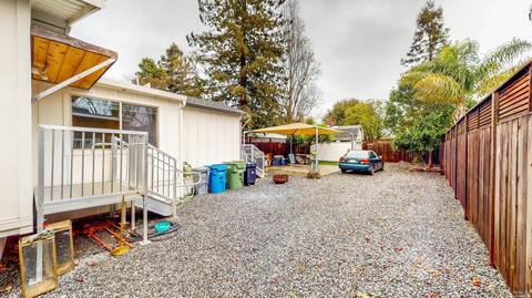 610 E D St, Petaluma, CA 94952 photo 32