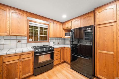 429 Tee Dr, Healdsburg, CA 95448 photo 13