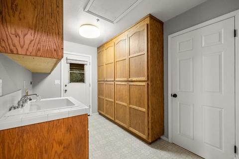 429 Tee Dr, Healdsburg, CA 95448 photo 14