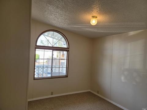 1126 Broadleaf Ln, Windsor, CA 95492 photo 11