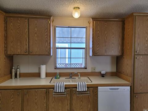 1126 Broadleaf Ln, Windsor, CA 95492 photo 8