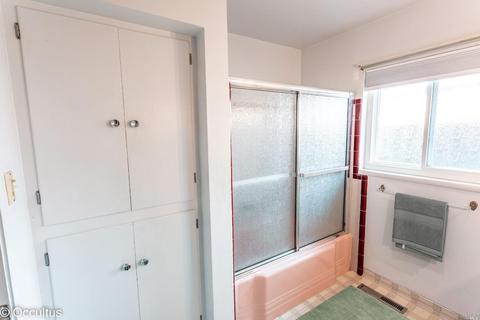 490 E Spring St, Napa, CA 94559 photo 20