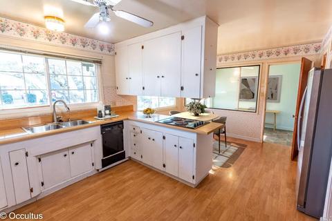 490 E Spring St, Napa, CA 94559 photo 7