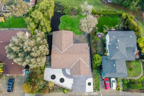 106 Narcissus Ct, Vallejo, CA 94591 photo 25