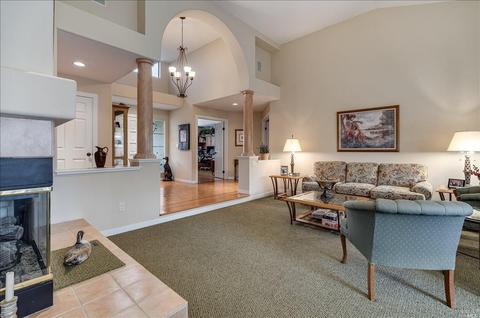 392 Troon Dr, Napa, CA 94558 photo 17
