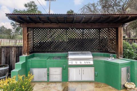 392 Troon Dr, Napa, CA 94558 photo 47