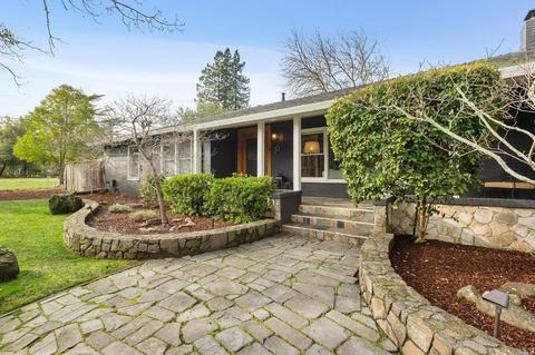 10 Forest Dr, Napa, CA 94558 photo 1