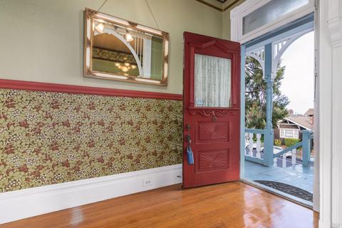 915 Georgia St, Vallejo, CA 94590 photo 9