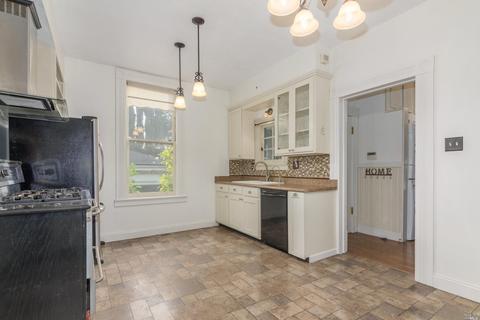 915 Georgia St, Vallejo, CA 94590 photo 17