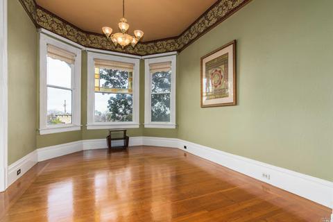 915 Georgia St, Vallejo, CA 94590 photo 12